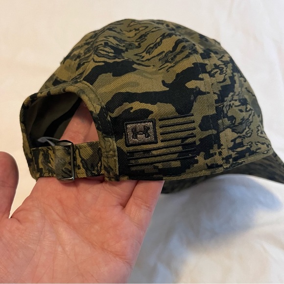 New Under Armour Freedom Fury Camo Baseball Cap Men’s - Picture 7 of 8